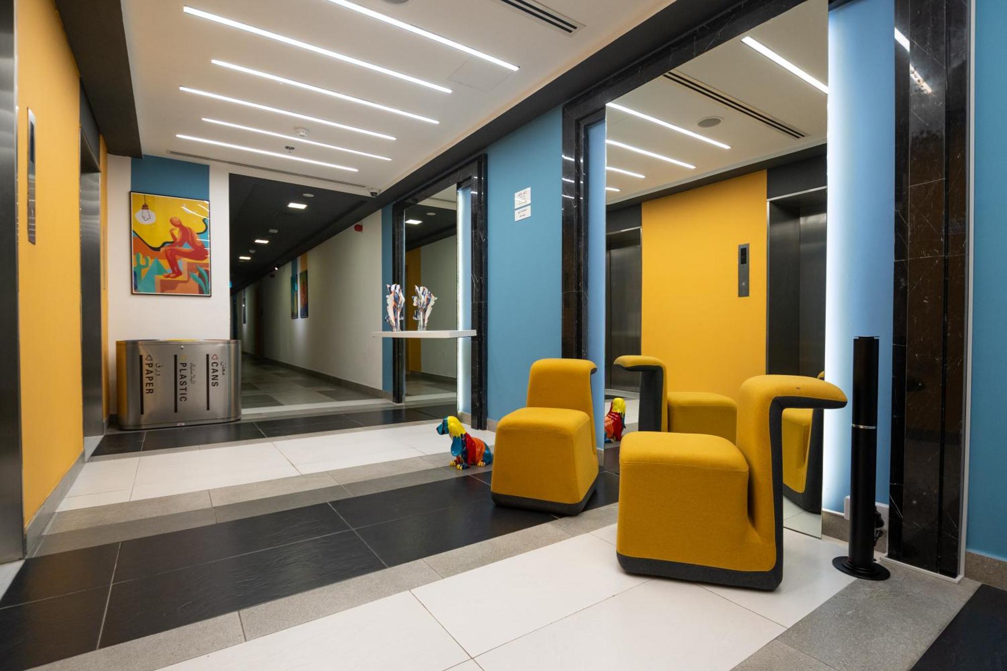 Aparthotel Izzzi Life Mint Dubai Exterior foto