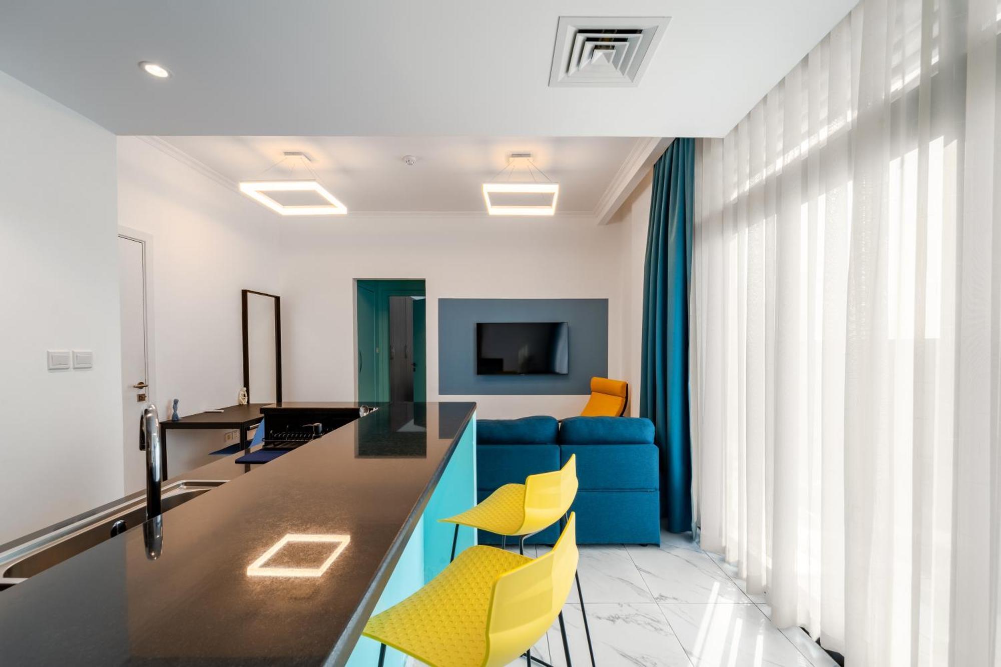 Aparthotel Izzzi Life Mint Dubai Exterior foto