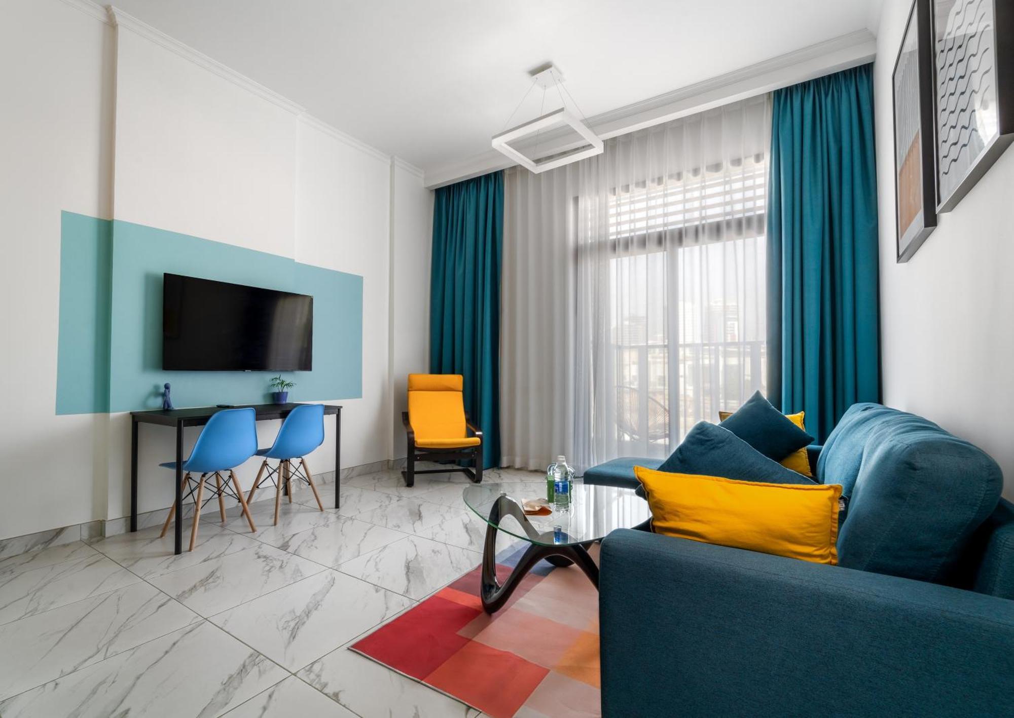 Aparthotel Izzzi Life Mint Dubai Exterior foto