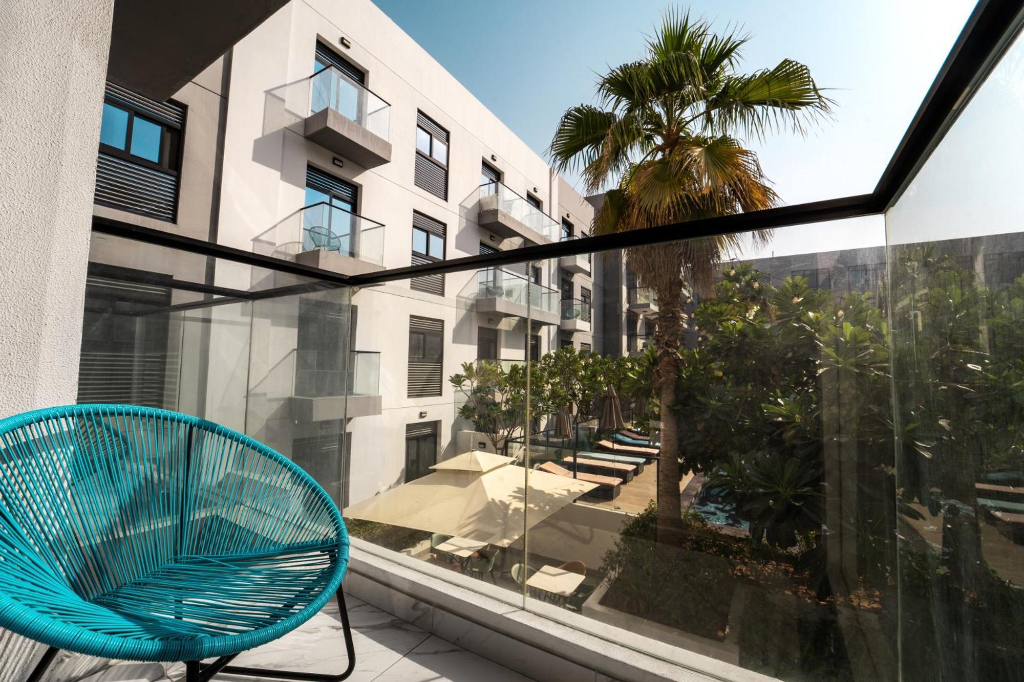 Aparthotel Izzzi Life Mint Dubai Exterior foto