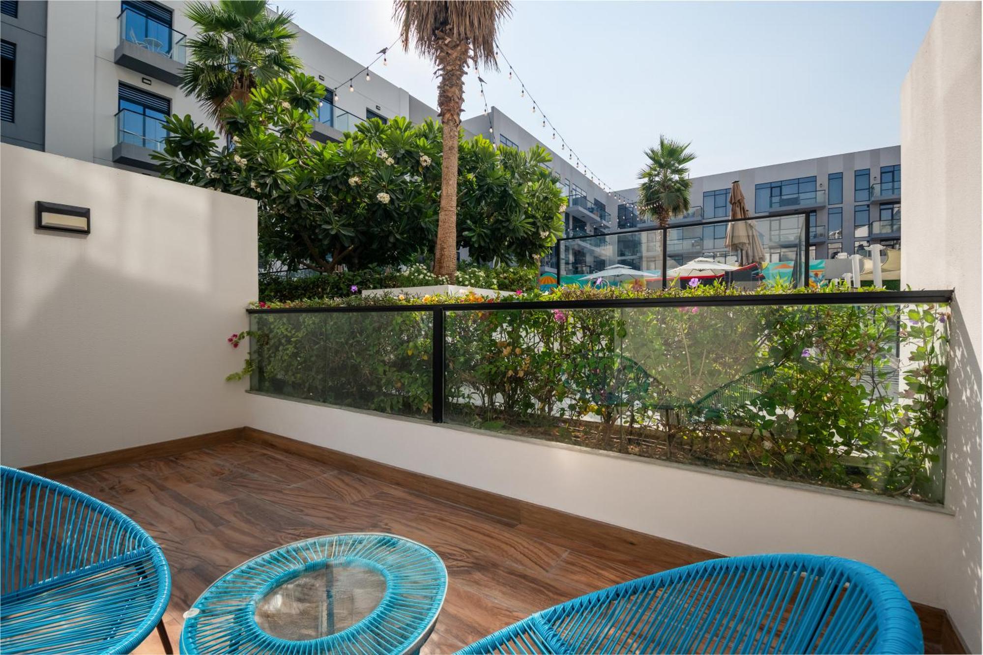 Aparthotel Izzzi Life Mint Dubai Exterior foto