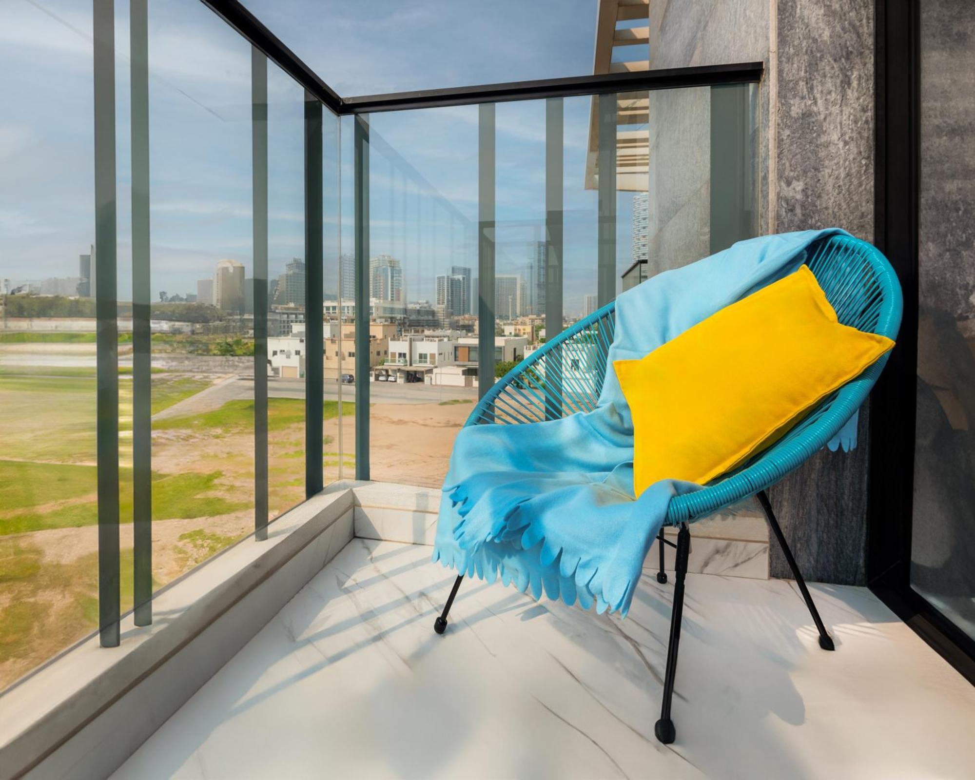 Aparthotel Izzzi Life Mint Dubai Exterior foto