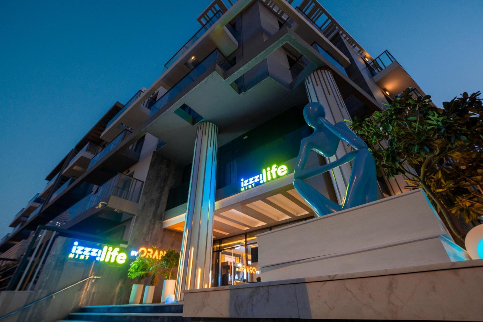 Aparthotel Izzzi Life Mint Dubai Exterior foto